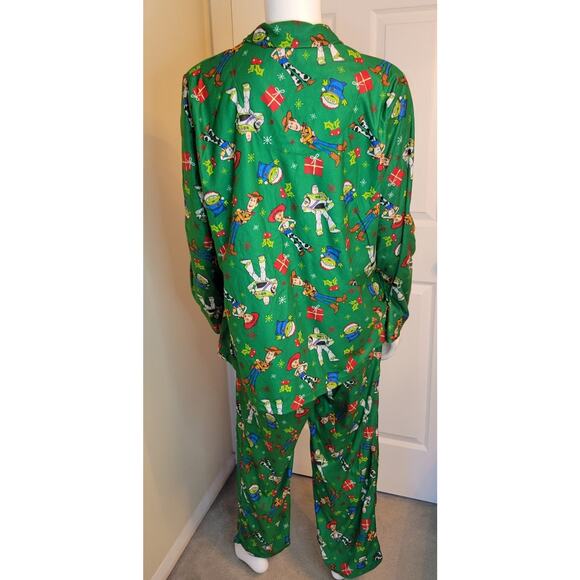 Disney Pixar Toy Story 4 Holiday Pajama Set Green Size XL Buzz Woody Jessie NWT - Picture 7 of 12